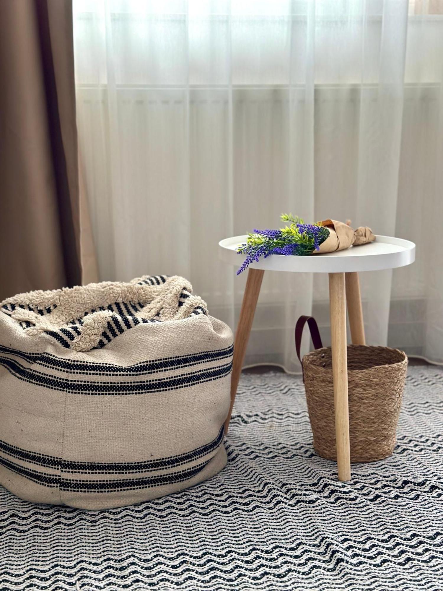 Moonlight Charming Shelter - 3Br 180º Balcony View Leilighet Oradea Eksteriør bilde